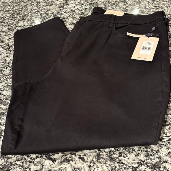 NYDJ Black Skinny Ankle Jeans - 24W - NWT - Picture 1 of 5